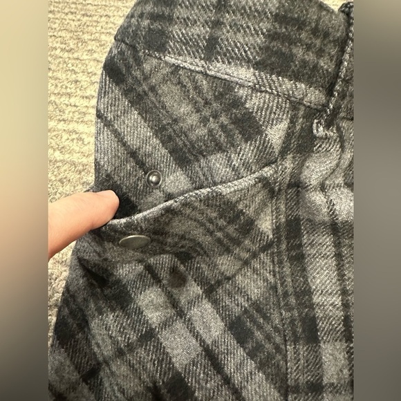 EDDIE BAUER black/gray Plaid Wool Mini Skirt - Picture 4 of 5